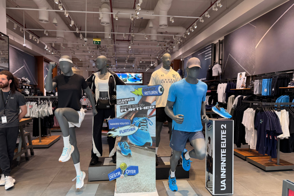 Retail pos display in dubai 
