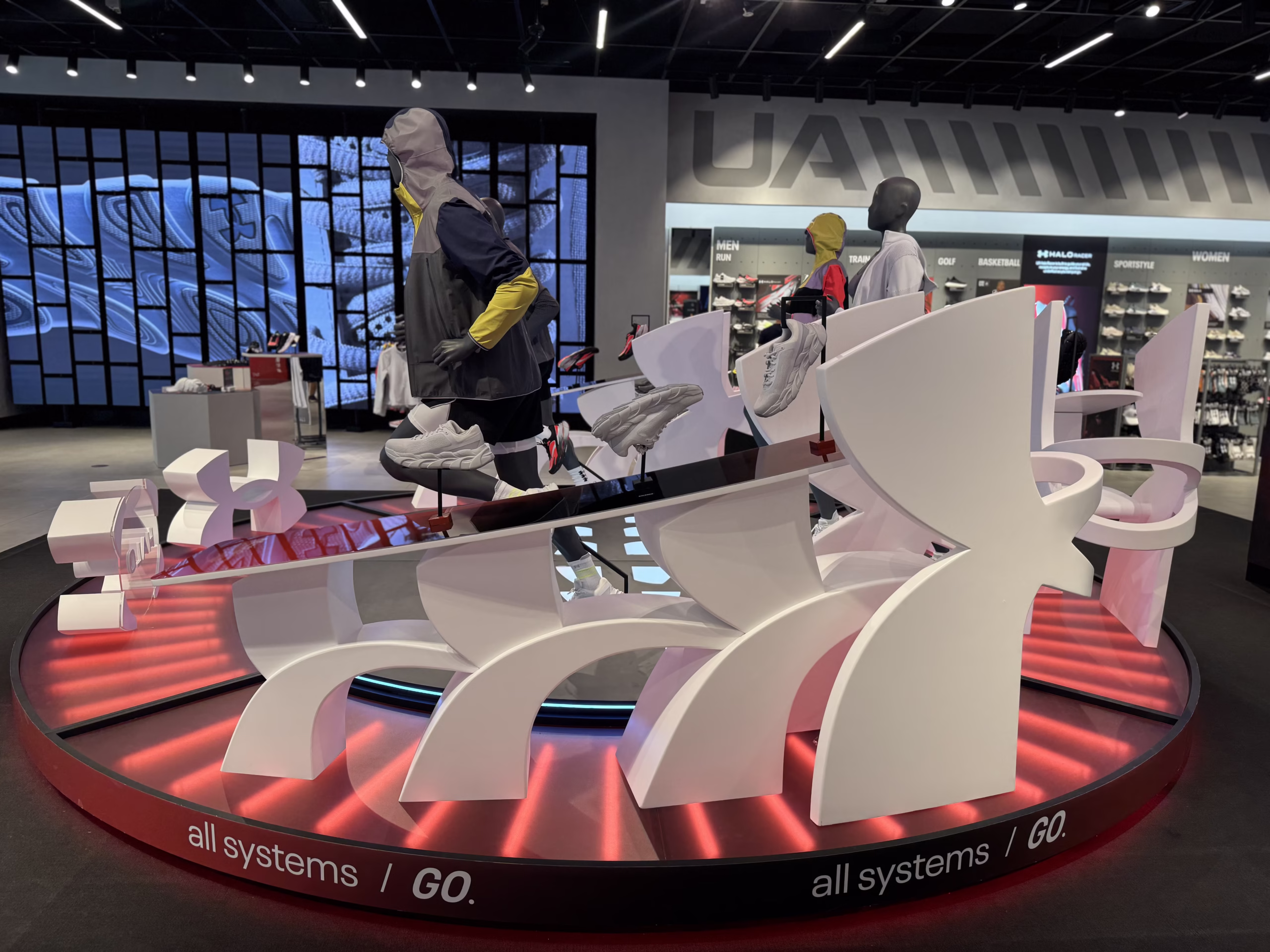 New Royal Advertising Delivers Under Armour HALO Campaign POS Displays in 16 UAE Stores - New Royal Exhibition Stand Builder & Contractor - New Royal Advertising Delivers Under Armour HALO Campaign POS Displays in 16 UAE Stores