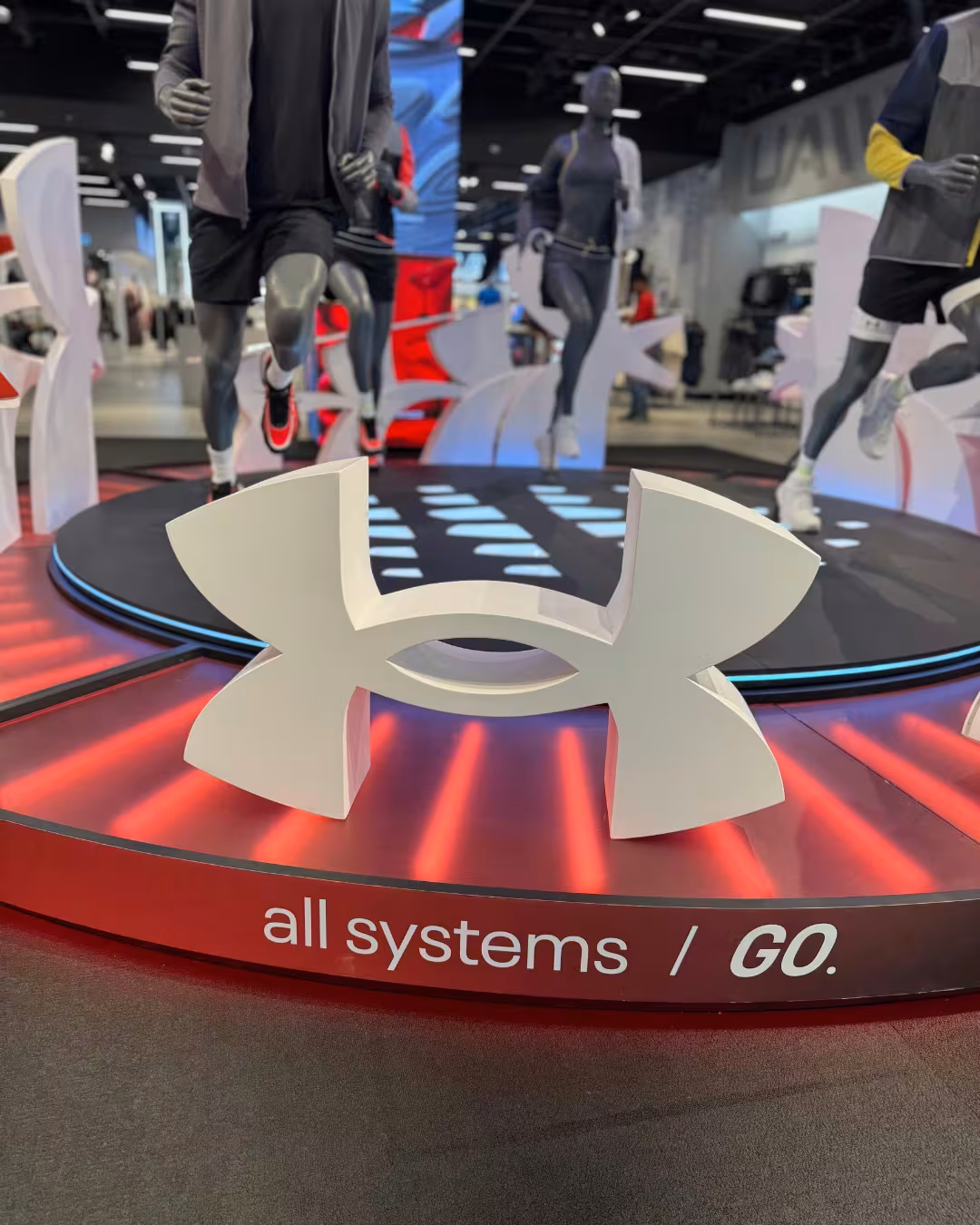 New Royal Advertising Delivers Under Armour HALO Campaign POS Displays in 16 UAE Stores - New Royal Exhibition Stand Builder & Contractor - New Royal Advertising Delivers Under Armour HALO Campaign POS Displays in 16 UAE Stores